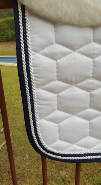 Mattes White New Style SHEEN saddlepad with NAVY Binding and Contrast Pipings