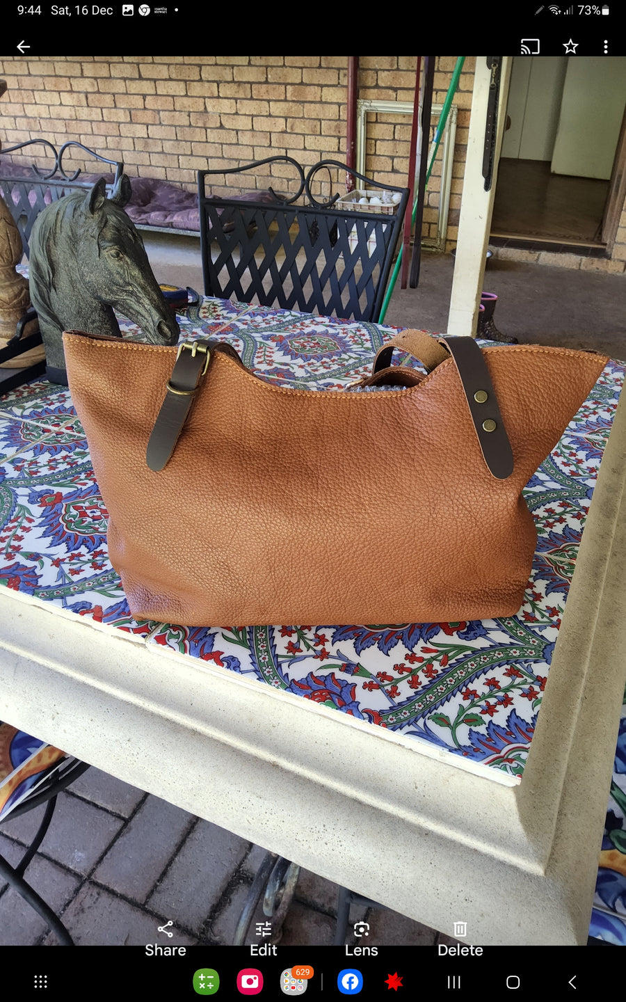 Leather Tan Tote with Goldbit