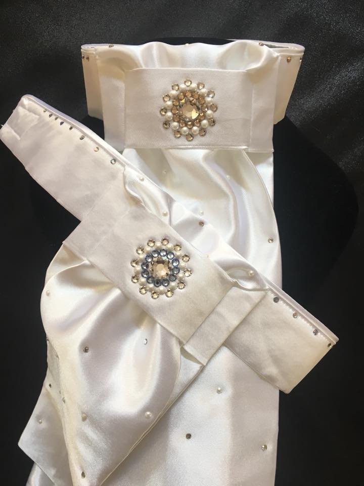 New Exclusive Design Stocktie with Pearls and Swarovski